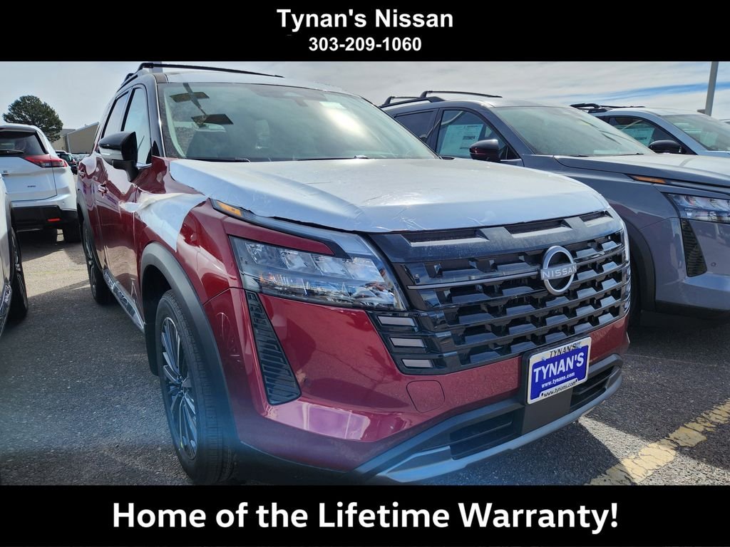 2026 Nissan Pathfinder Platinum 4WD's photo