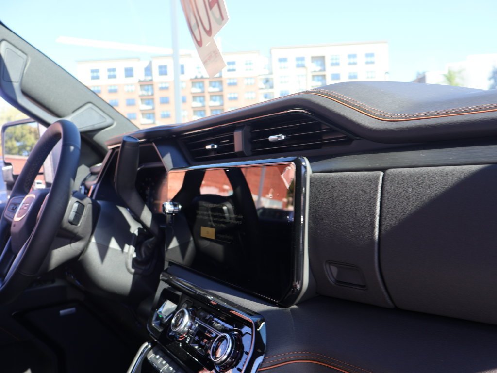 2026 GMC Sierra 2500HD AT4 - Photo 8