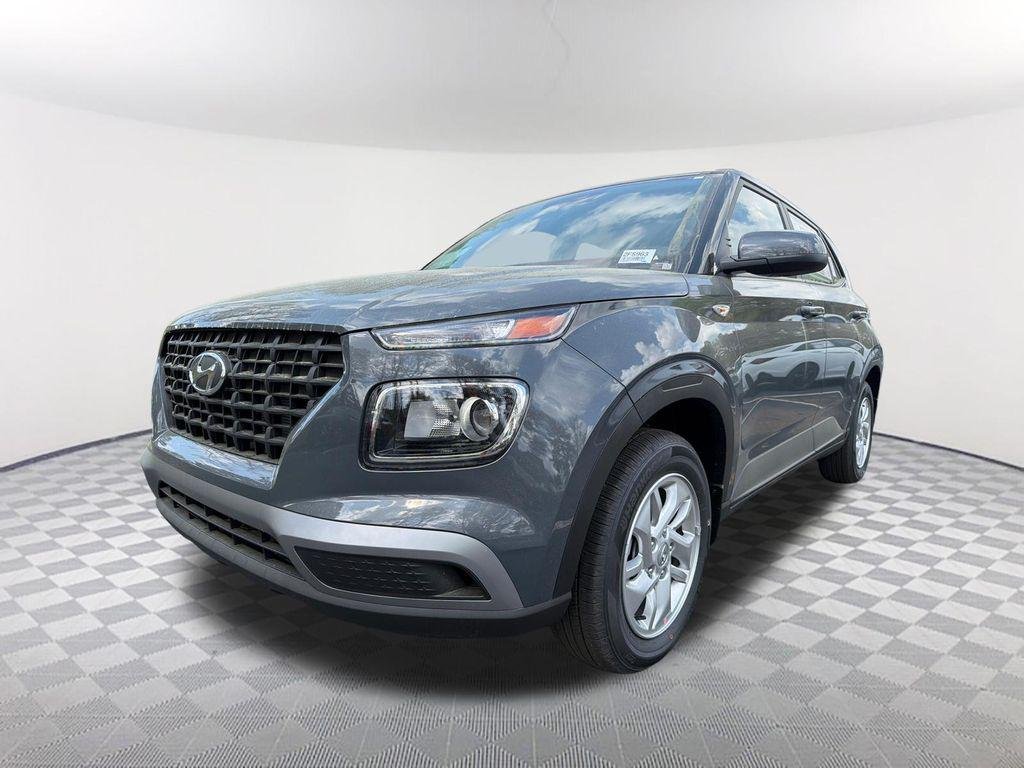 New 2026 Gray Hyundai SE image 1