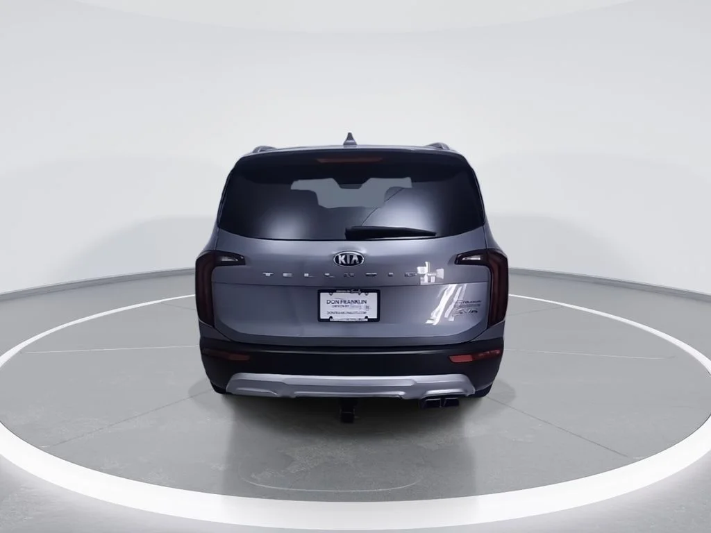 Used 2020 Silver Kia S image 7