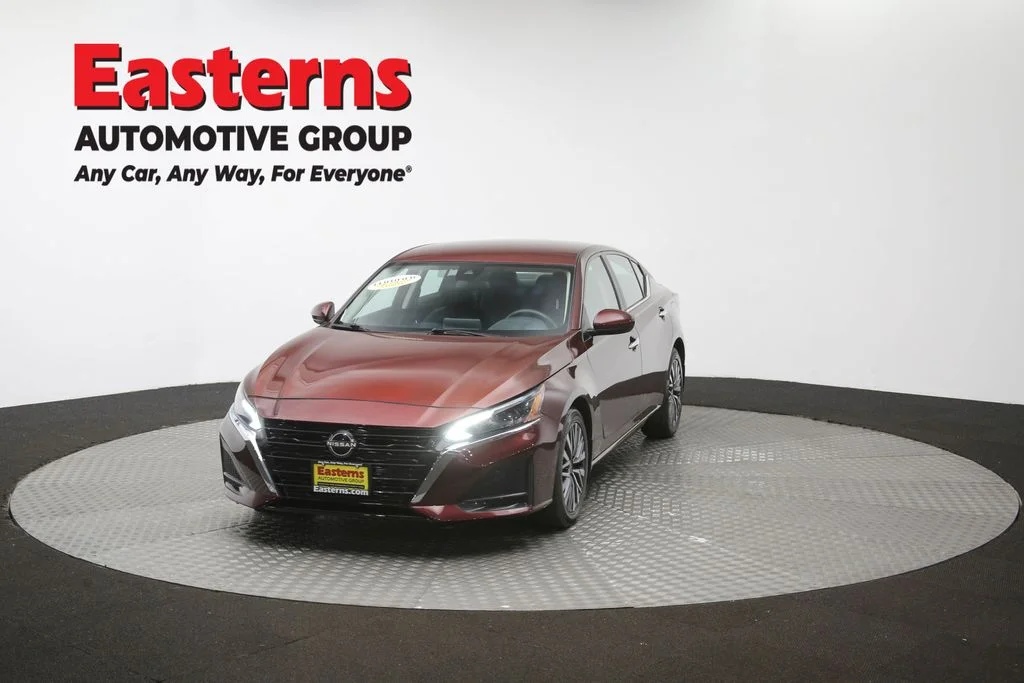 Used 2023 Red Nissan 2.5 SV image 53