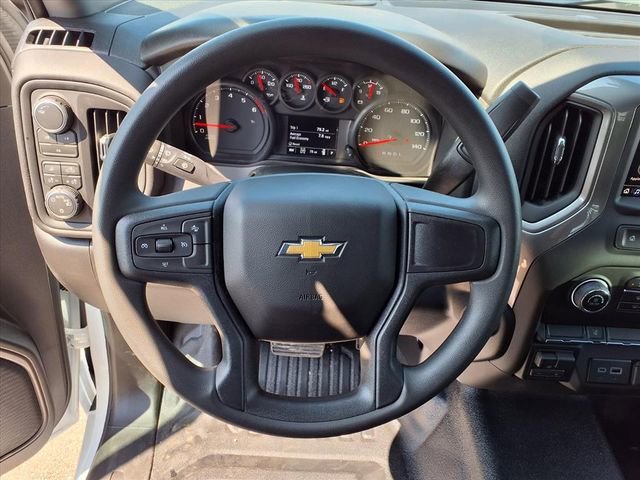 New 2026 Summit White Chevrolet Work Truck image 18
