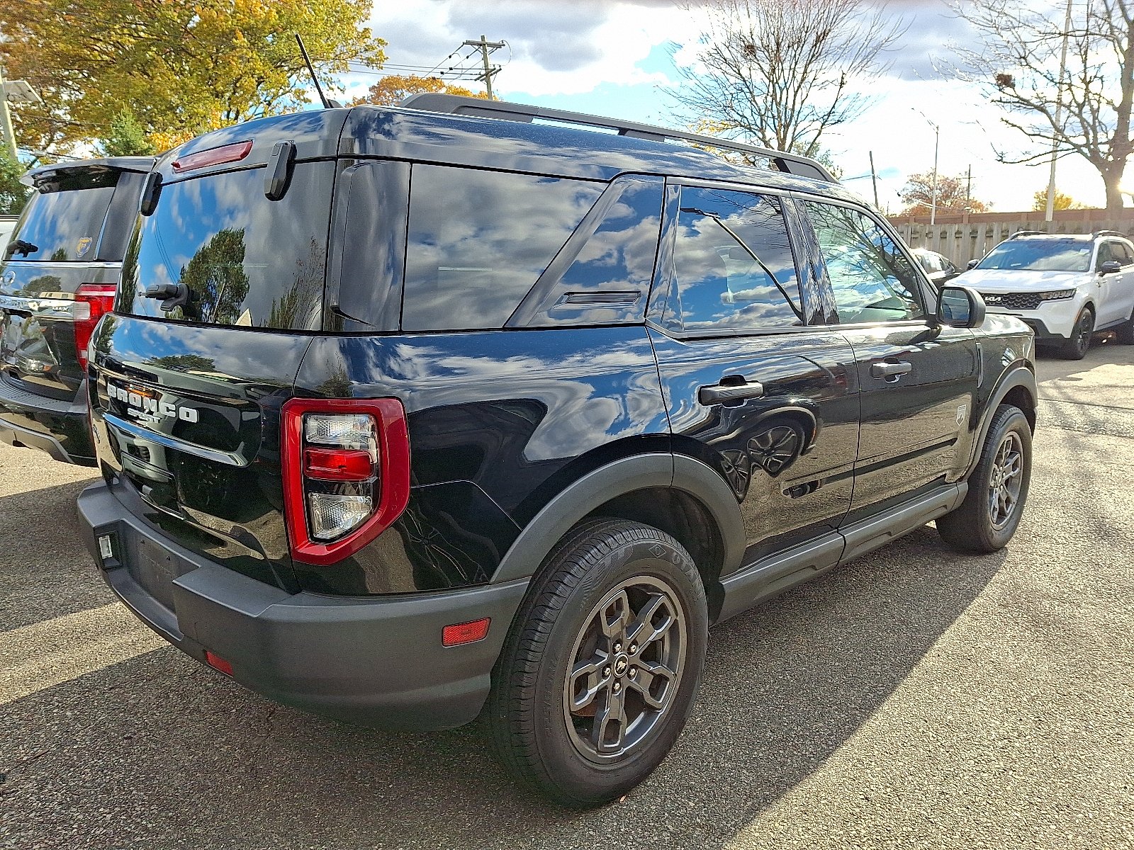 Used 2021 Shadow Black - G1 Ford Big Bend image 3