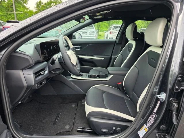 New 2026 Interstellar Gray Kia GT-Line image 17