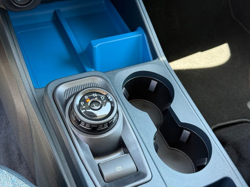 New 2026 Oxford White Ford XLT image 11
