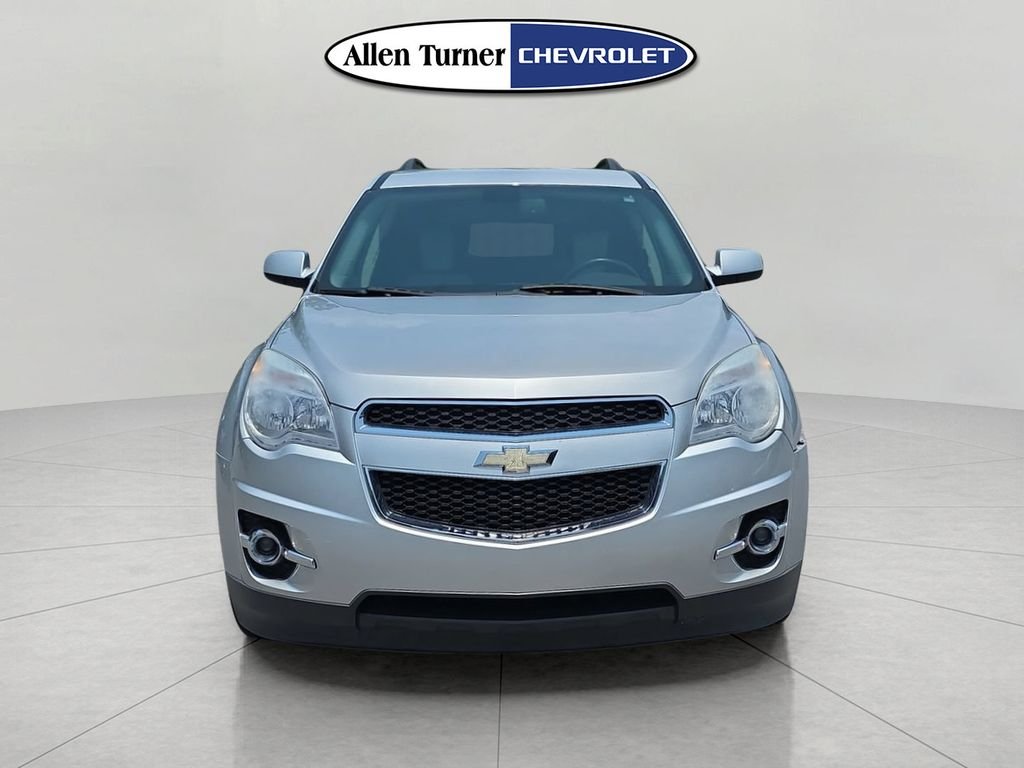 Used 2011 Silver Chevrolet LT image 2