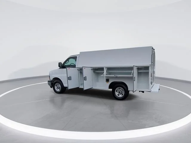 New 2025 Summit White GMC 1WT image 6