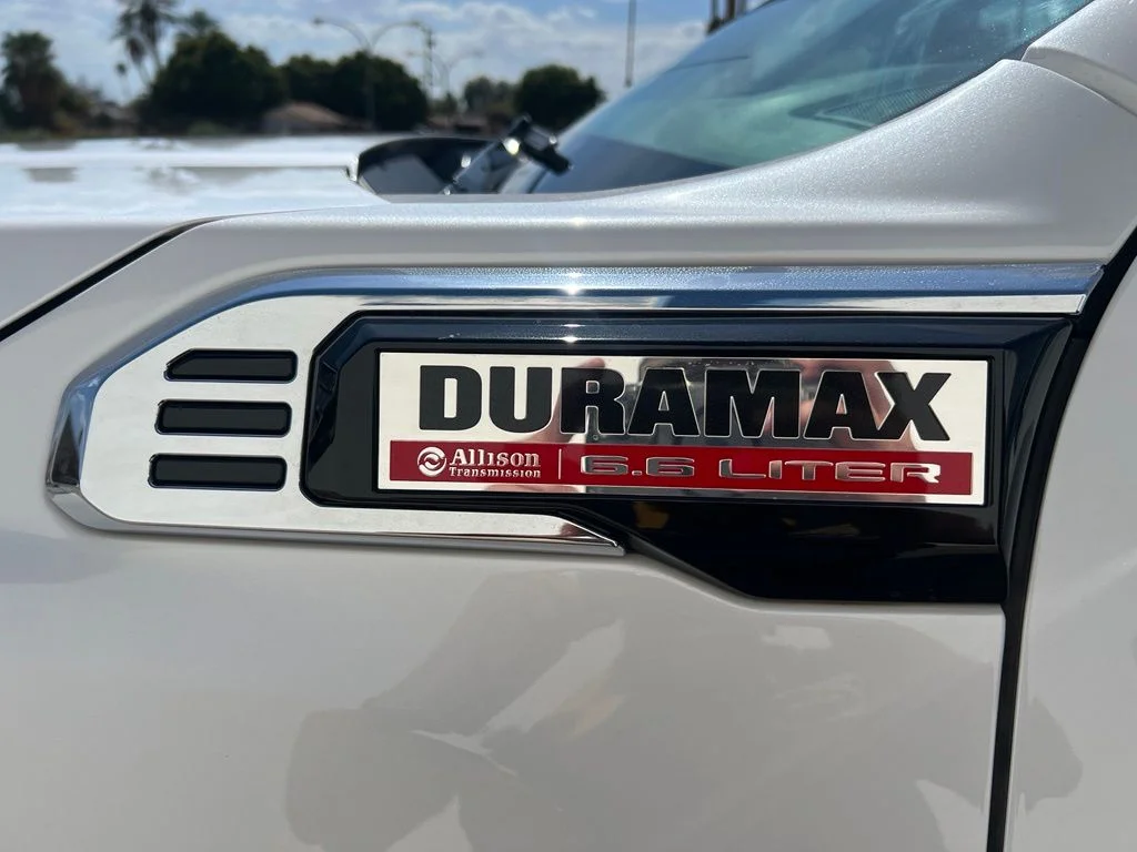 Used 2024 White Frost Tri-Coat GMC Denali image 29