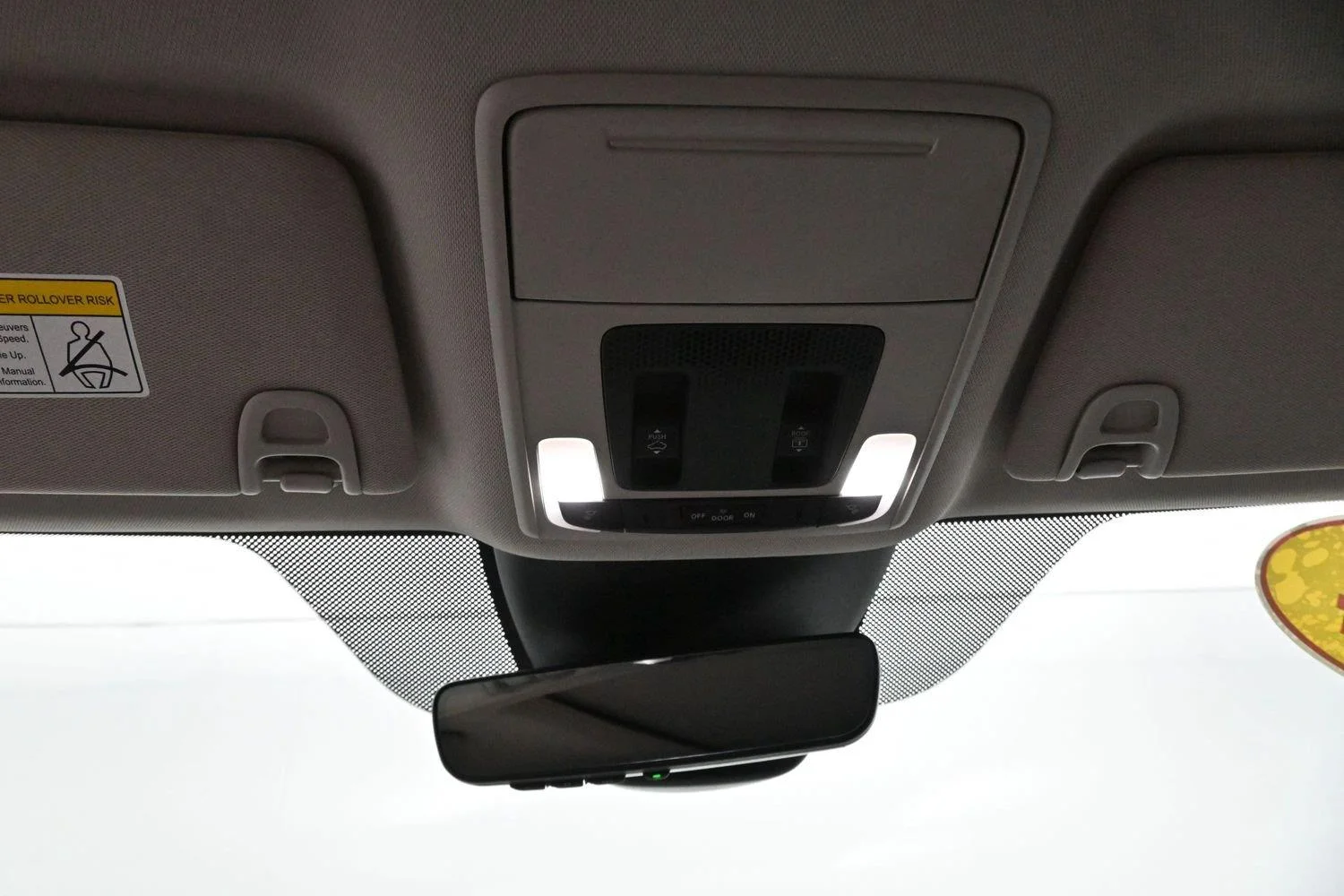 Used 2024 Modern Steel Metallic Honda Touring image 27