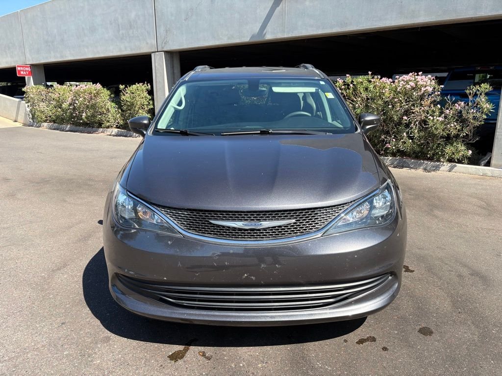Used 2017 Gray Chrysler Touring image 2
