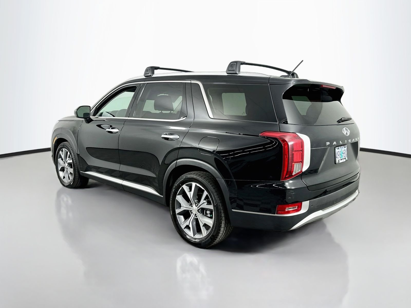 Used 2022 Abyss Black Pearl Hyundai SEL image 6