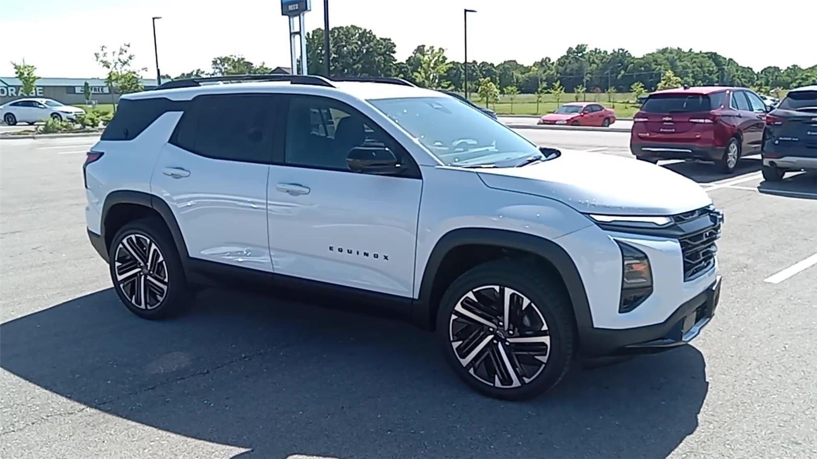 New 2026 Polar White Tricoat Chevrolet RS image 2