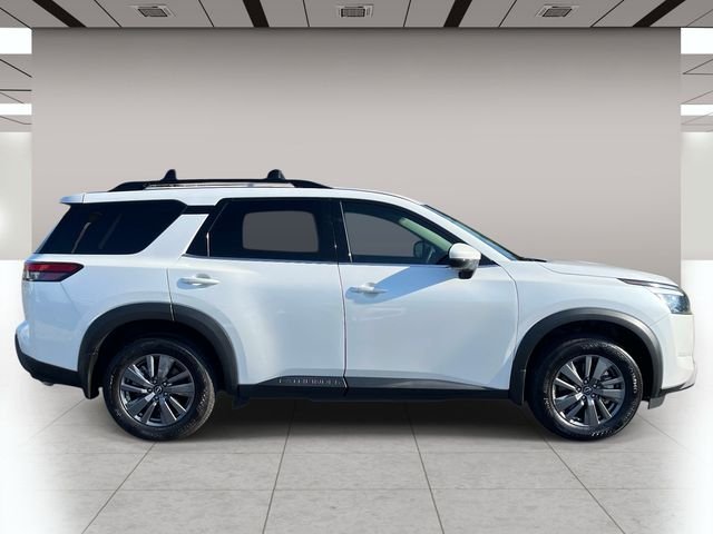 Used 2025 White Nissan SV image 2