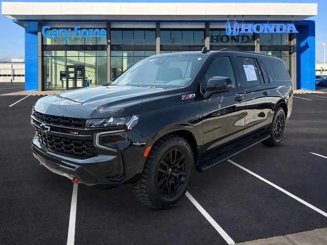Used 2024 Black Chevrolet Z71 image 4