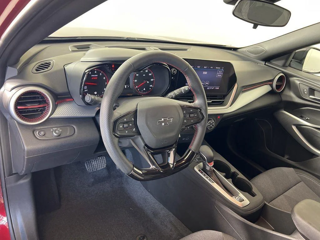Used 2024 Crimson Chevrolet 1RS image 3