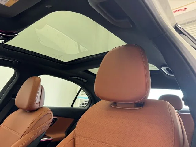 New 2026 White Mercedes-Benz C 300 image 5