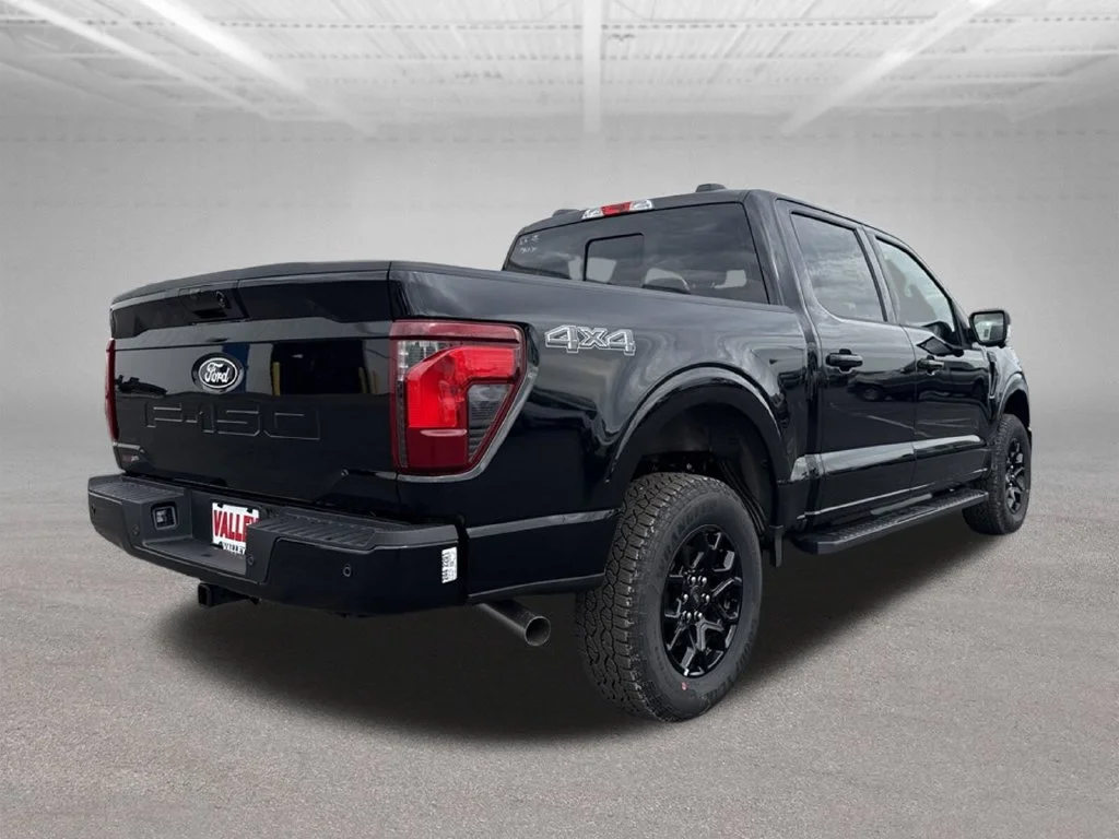 New 2026 Agate Black Metallic Ford XLT image 50