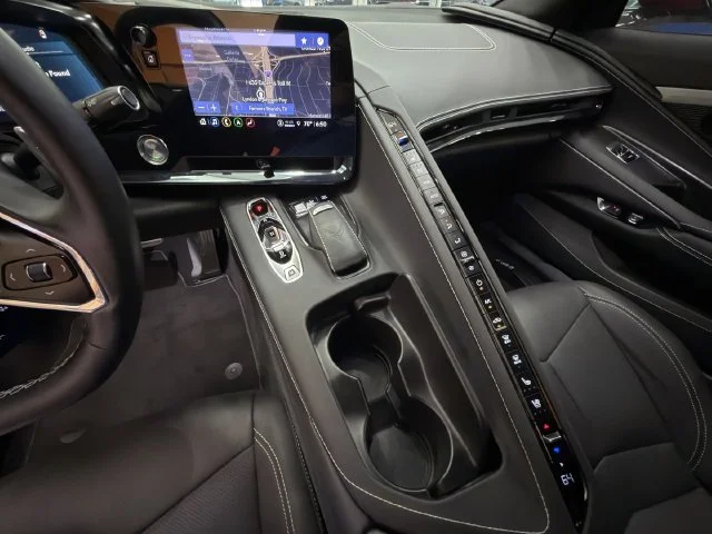2023 Chevrolet Corvette 2LT - Photo 21