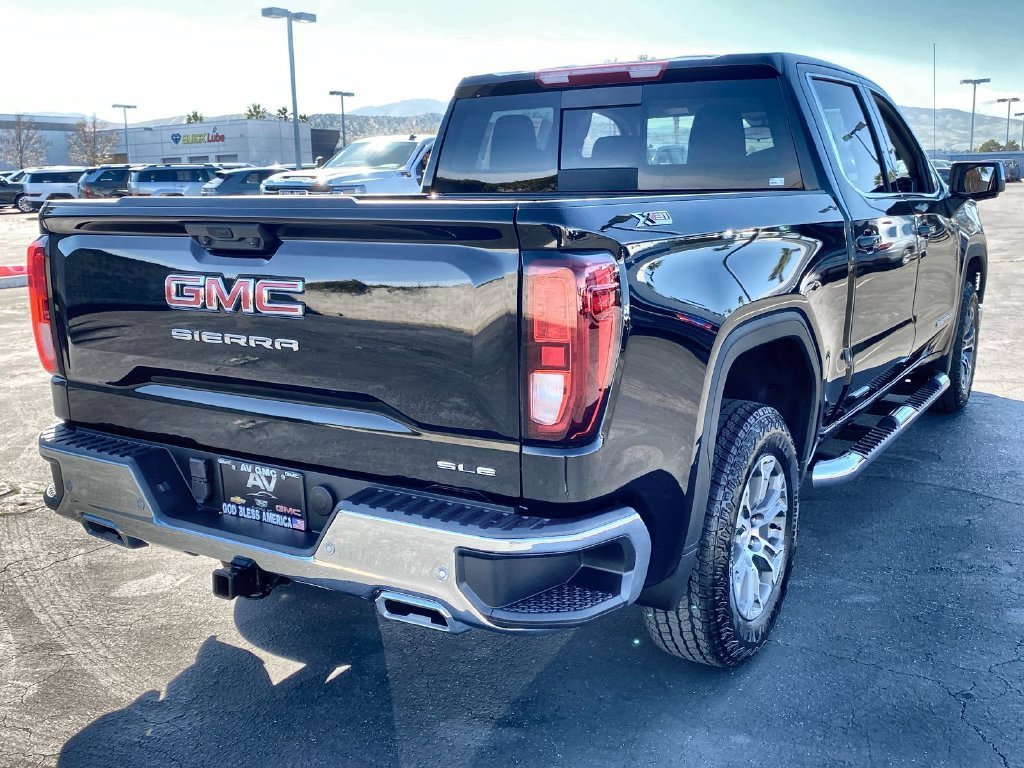 2026 GMC Sierra 1500 SLE - Photo 14