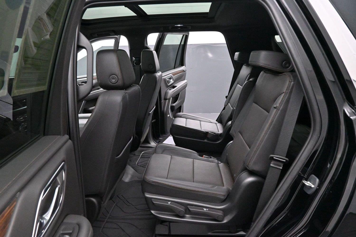 Used 2023 BLACK Chevrolet High Country image 32