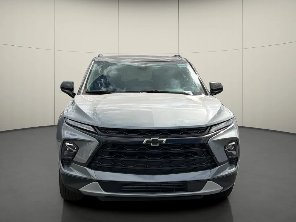 New 2026 Sterling Gray Metallic Chevrolet 2LT image 2