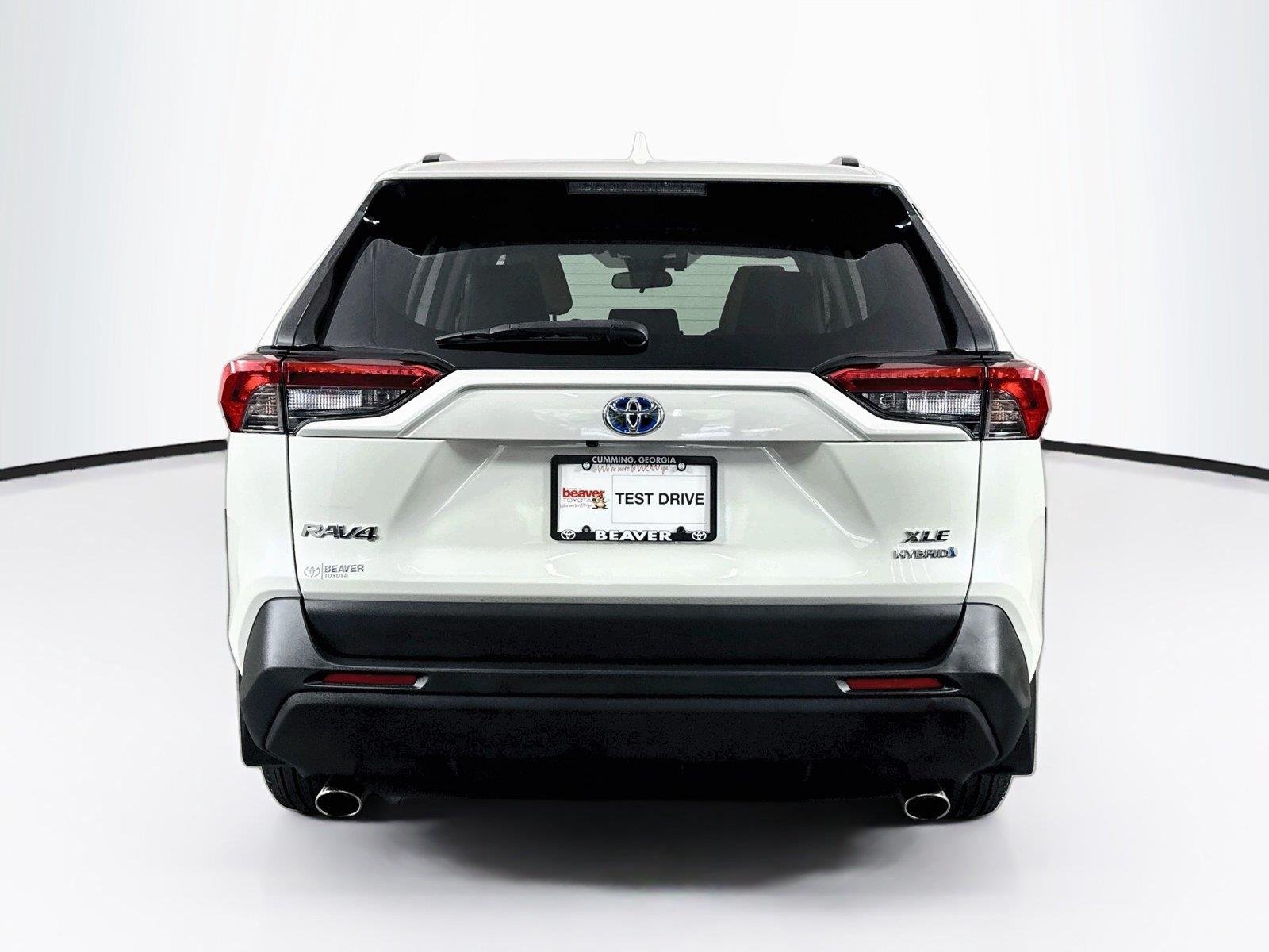 Used 2021 Blizzard Pearl Toyota XLE Premium image 11