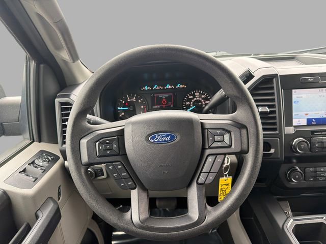 Used 2019  Ford XL image 11
