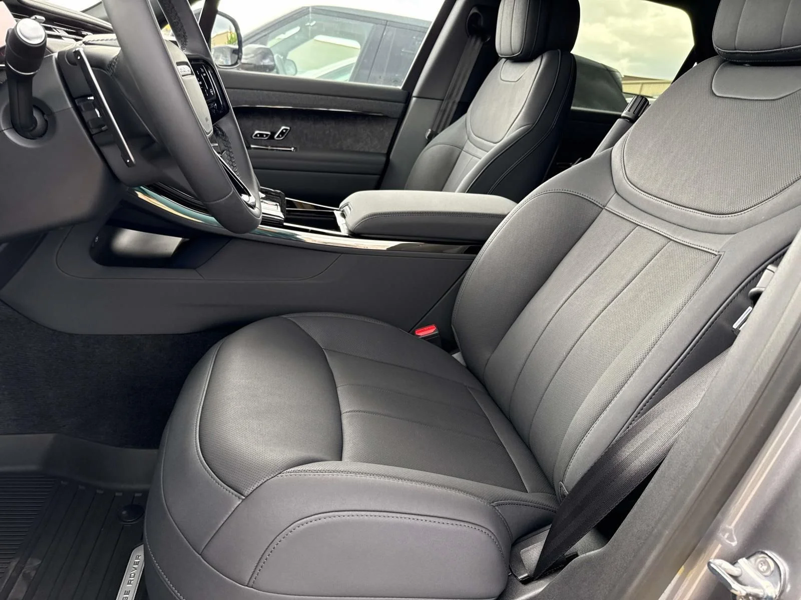 2025 Land Rover Range Rover Sport Dynamic SE - Photo 10