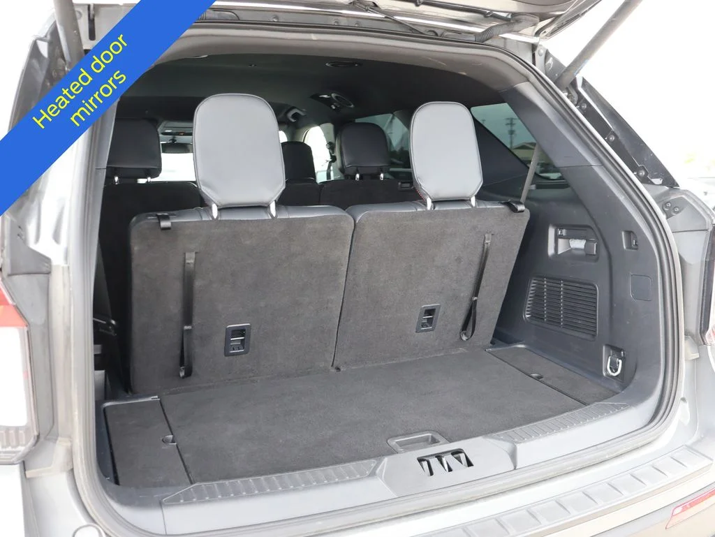 Certified Used 2025 Gray Metallic Ford ST-Line image 17