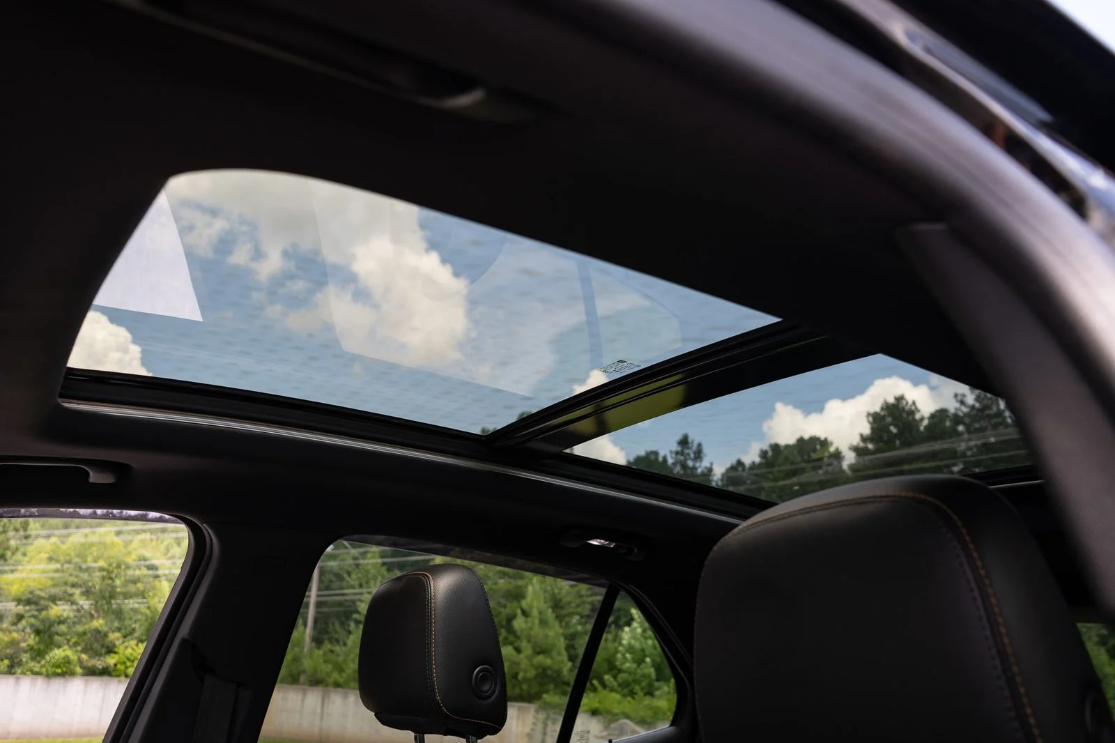 Used 2024 Black Chevrolet Premier image 16