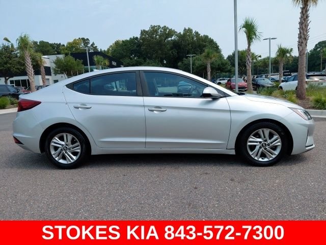 Used 2019 Silver Hyundai SEL image 4