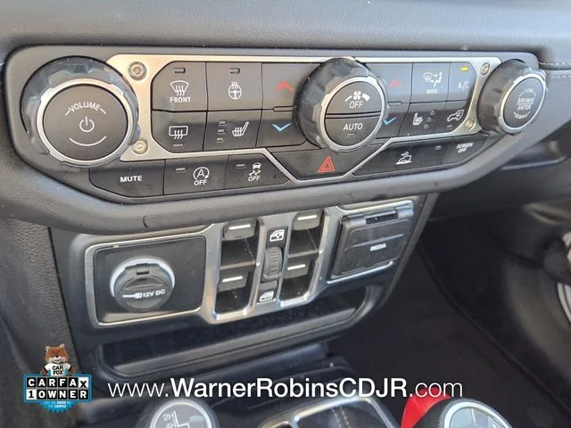 Used 2024 White Jeep Sahara image 23