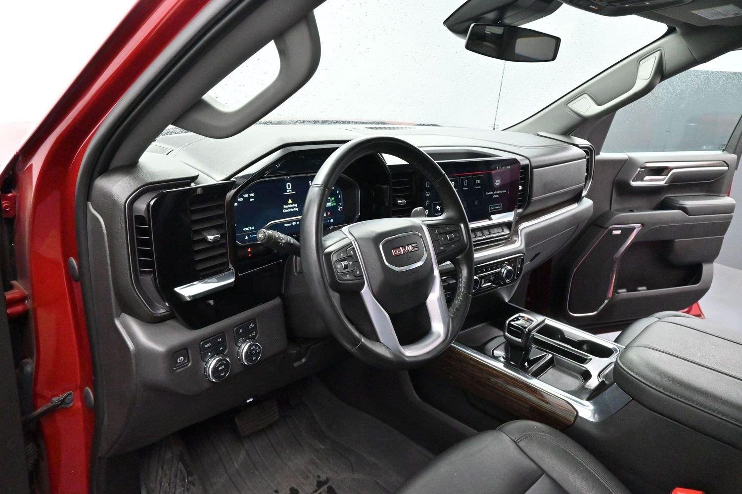 Used 2023 Volcanic Red Tintcoat GMC Elevation image 13
