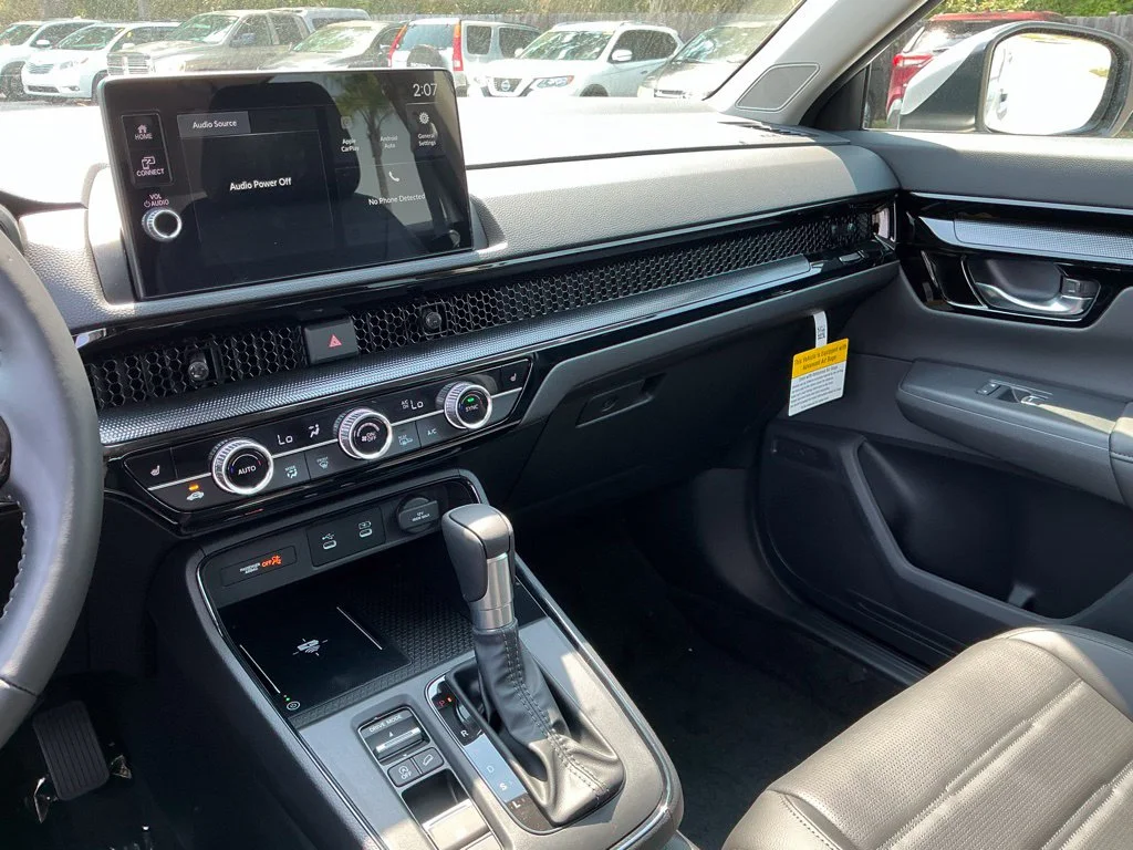 Used 2026 Silver Honda EX-L image 44