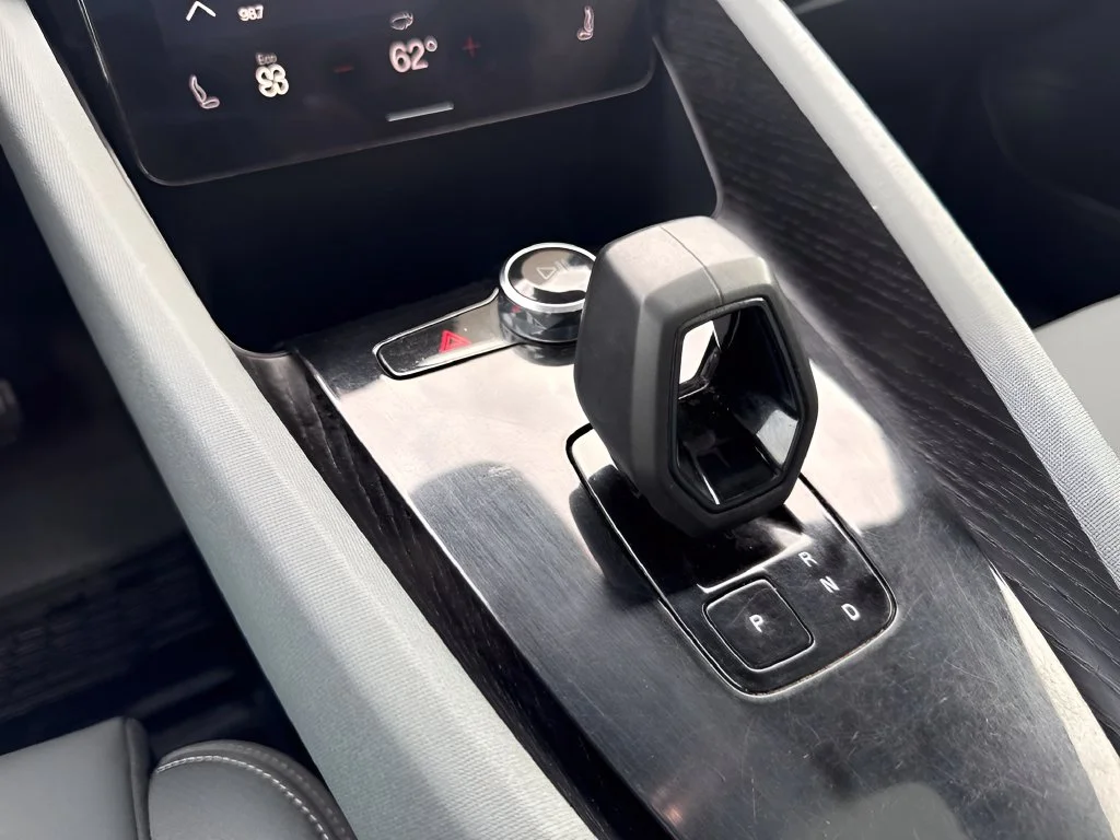 Used 2022  Polestar Long Range Dual Motor image 15
