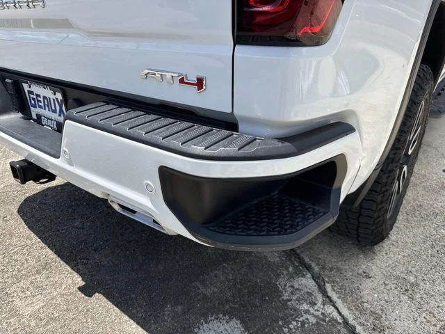 Used 2024 White GMC AT4 image 49
