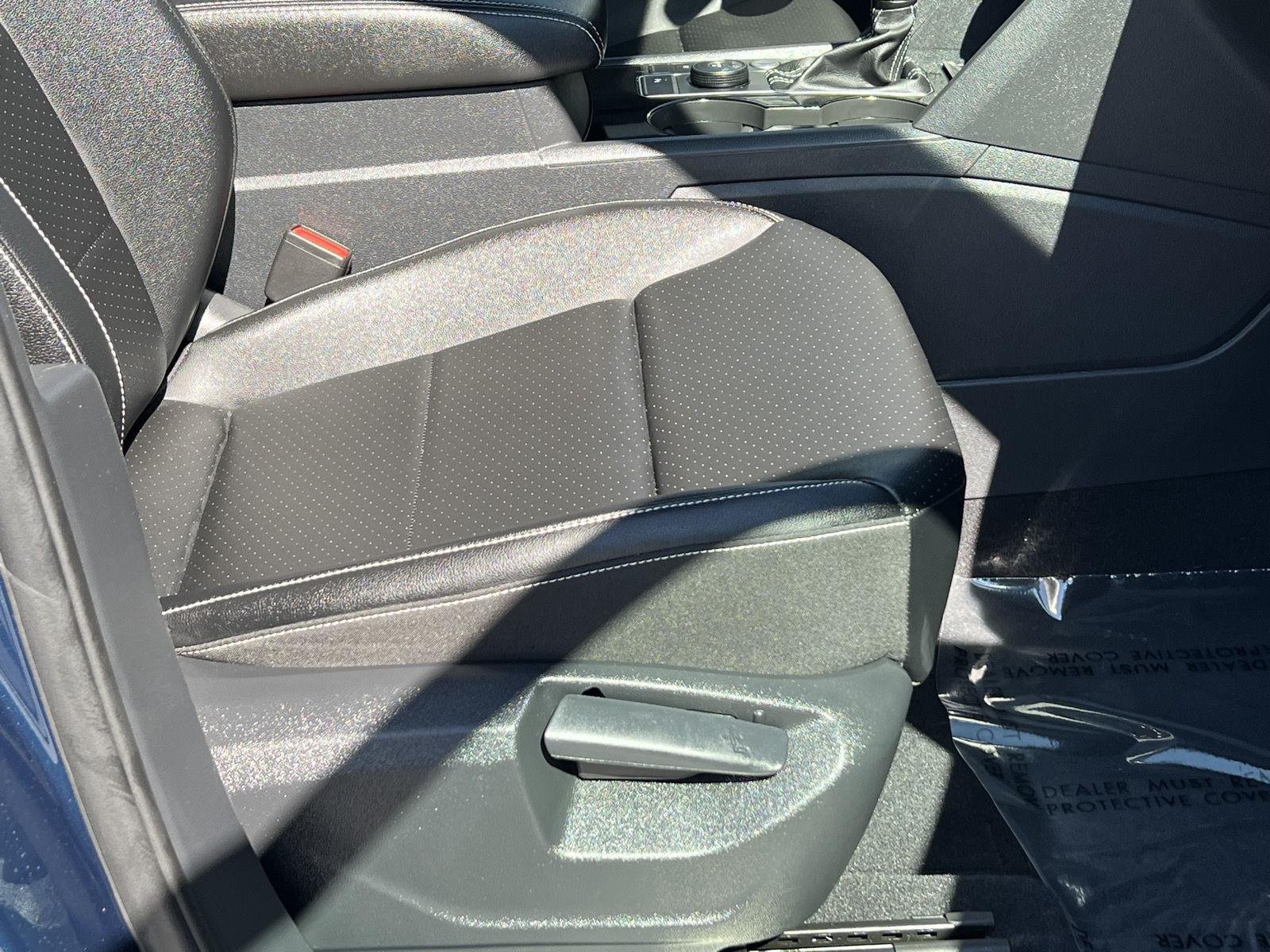 2023 Volkswagen Atlas SE w/Tech - Photo 23