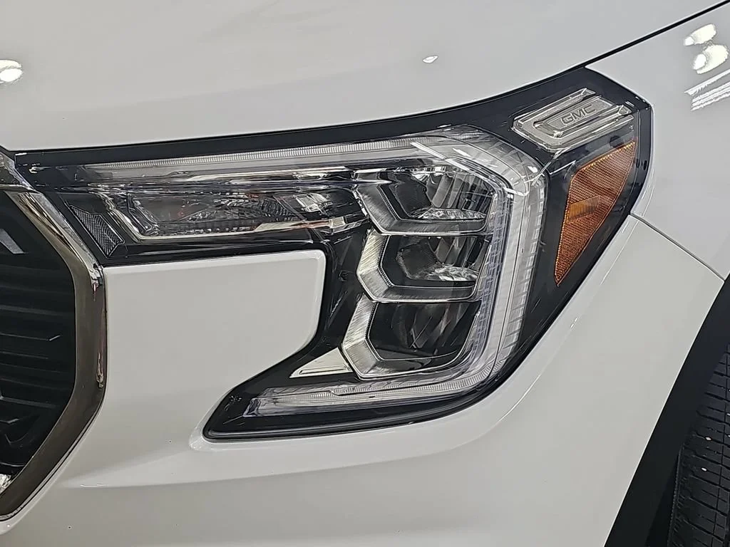 Certified Used 2023 Summit White GMC SLE image 35