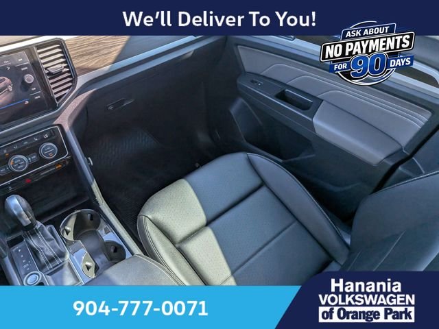 Used 2023 Gray Volkswagen 3.6L V6 SE w/Technology image 17