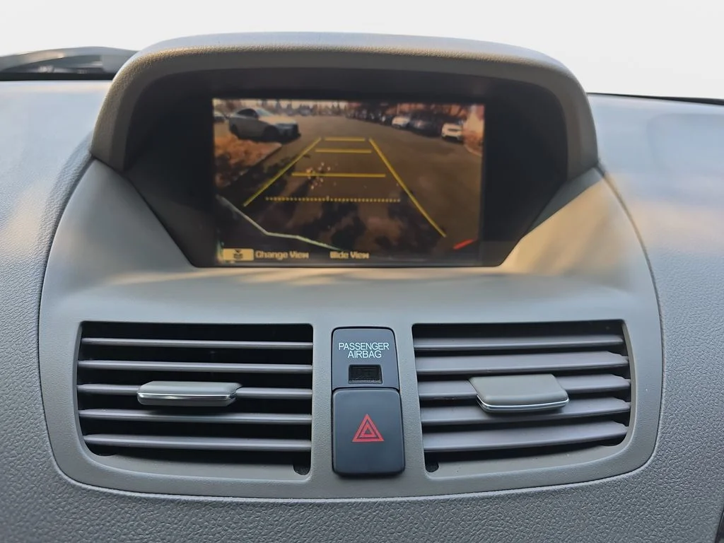 Used 2012  Acura Technology image 22