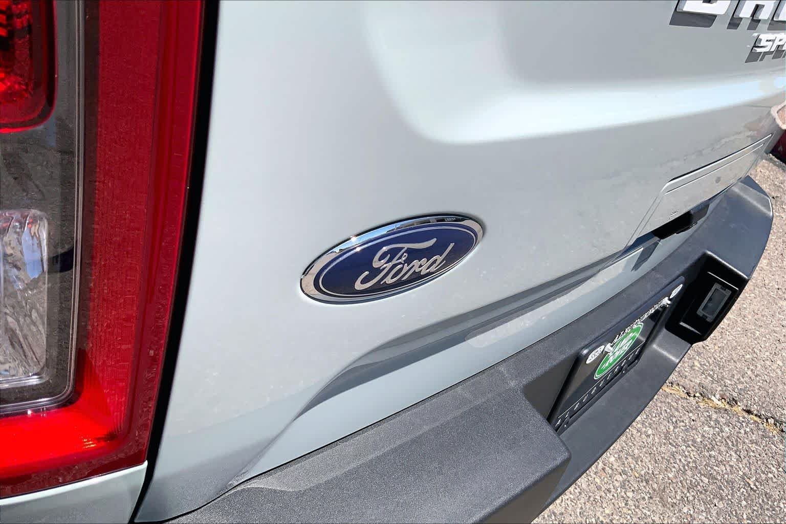 Used 2024 Cactus Gray Ford Outer Banks image 29