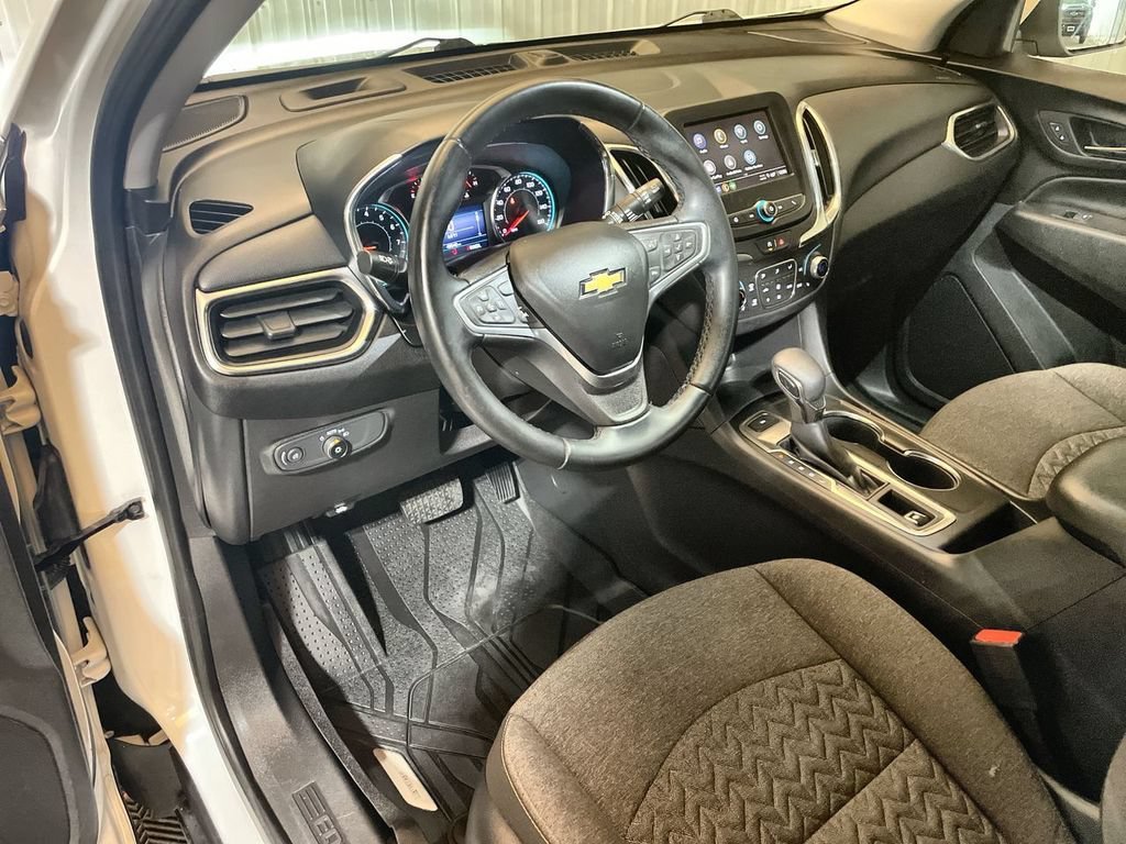 Used 2023 Summit White Chevrolet LT image 10