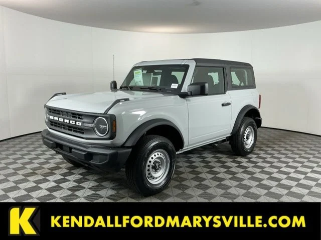 2026 Ford Bronco Base 4x4's photo