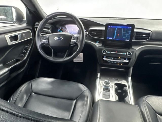 Used 2020 Silver Ford XLT image 18