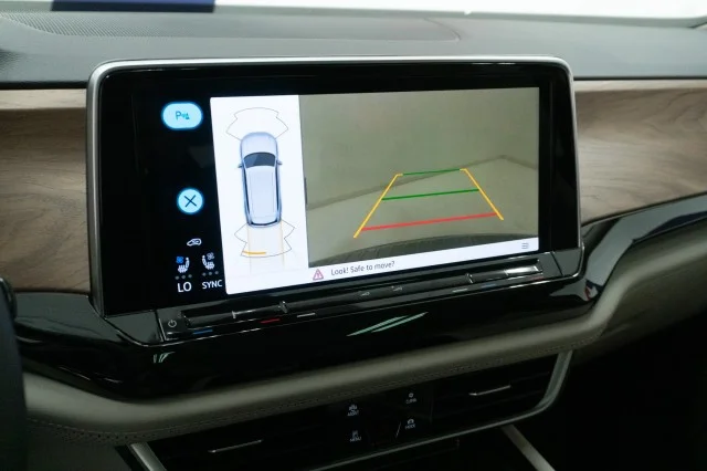 2026 Volkswagen Atlas SE w/Tech - Photo 31