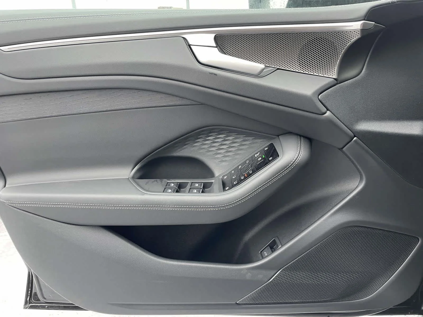 New 2026 Mythos Black Metallic Audi Premium Plus image 30