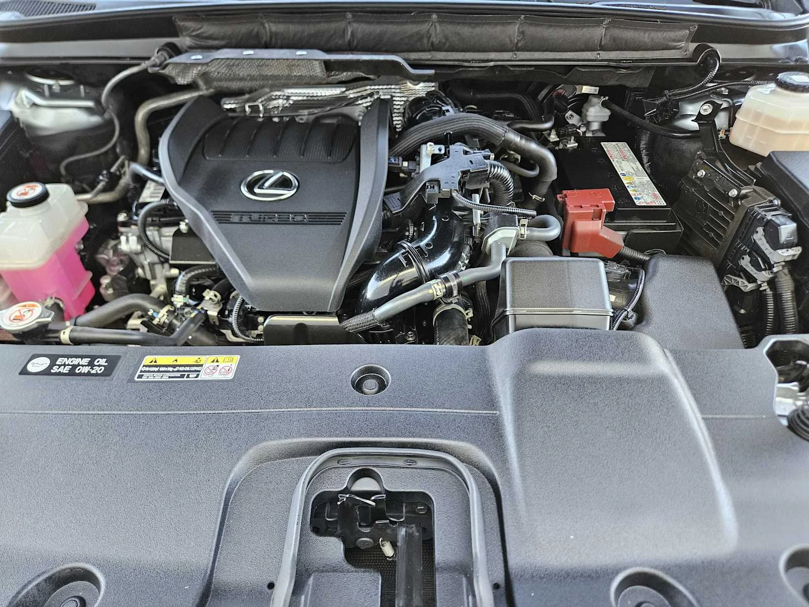Certified Used 2024 Iridium Lexus Premium image 23