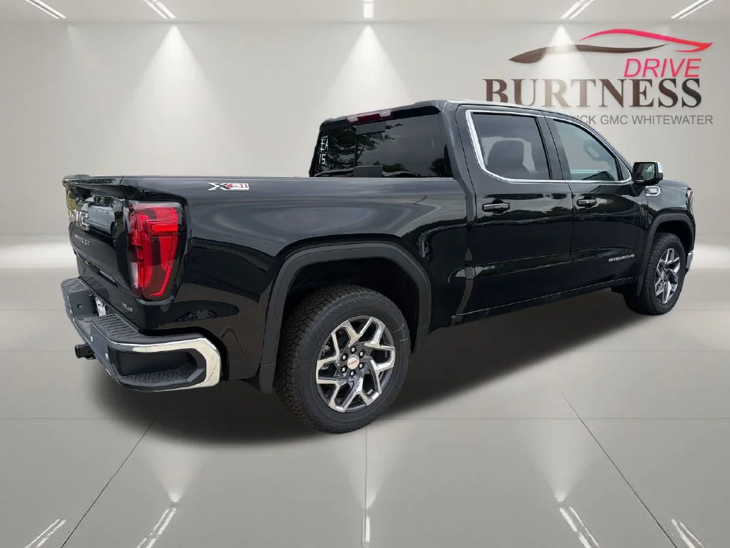 2026 GMC Sierra 1500 SLE - Photo 8