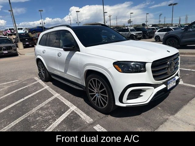Used 2024  Mercedes-Benz GLS 450 image 3