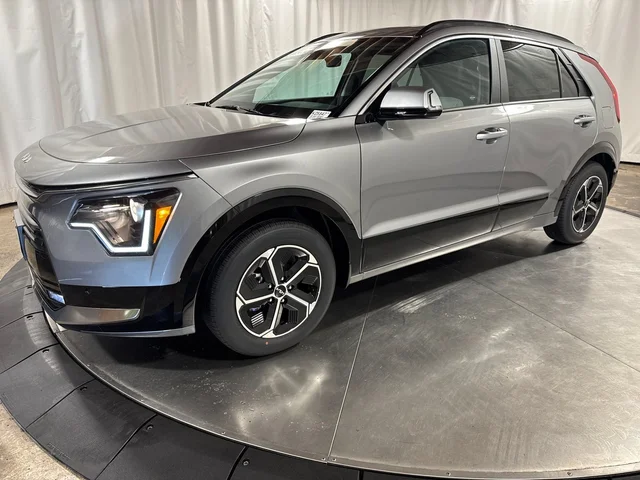 2026 Kia Niro SX